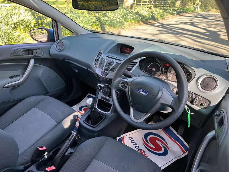 Ford Fiesta 1.25 Edge Hatchback 3dr Petrol Manual (127 g/km, 59 bhp) 3dr Manual 2026