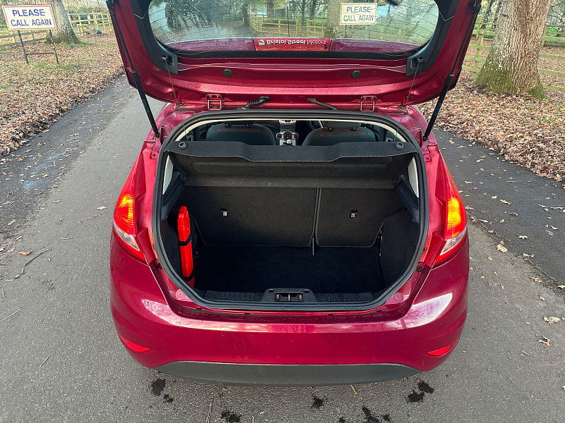 Ford Fiesta 1.25 Zetec Hatchback 5dr Petrol Manual (129 g/km, 81 bhp) 5dr Manual 2025