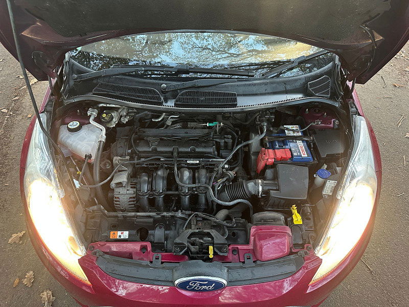 Ford Fiesta 1.25 Zetec Hatchback 5dr Petrol Manual (129 g/km, 81 bhp) 5dr Manual 2025