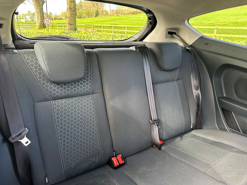 Ford Fiesta 1.4 Titanium Hatchback 3dr Petrol Manual (133 g/km, 94 bhp) 3dr Manual 2026