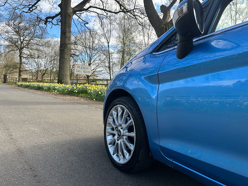 Ford Fiesta 1.4 Titanium Hatchback 3dr Petrol Manual (133 g/km, 94 bhp) 3dr Manual 2026