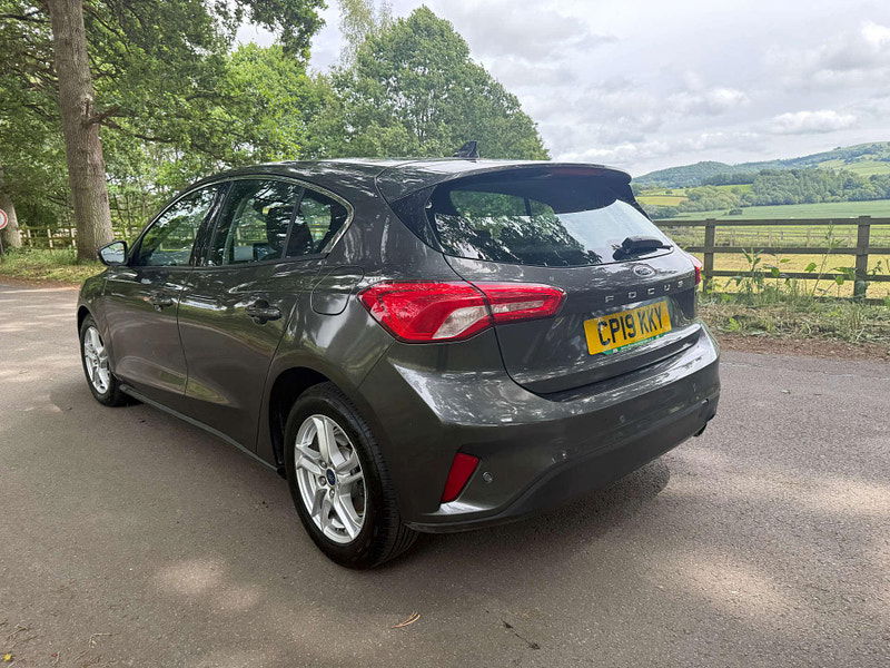 Ford Focus 1.0 Focus Zetec 5dr 5dr Manual 2025