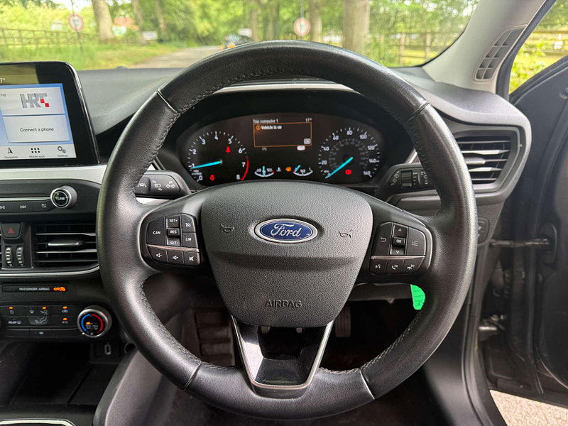 Ford Focus 1.0 Focus Zetec 5dr 5dr Manual 2025