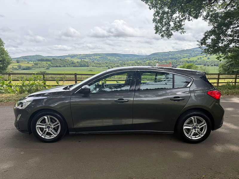 Ford Focus 1.0 Focus Zetec 5dr 5dr Manual 2025