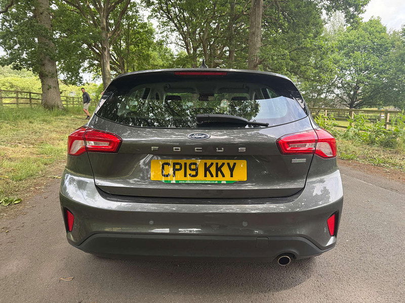 Ford Focus 1.0 Focus Zetec 5dr 5dr Manual 2025
