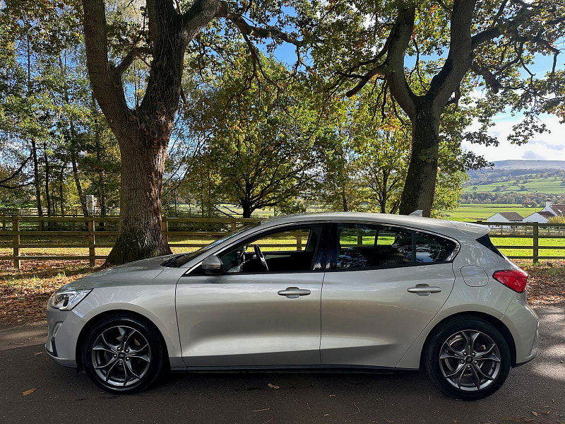 Ford Focus 1.5 EcoBlue Zetec Hatchback 5dr Diesel Manual Euro 6 (s/s) (120 ps) 5dr Manual 2025