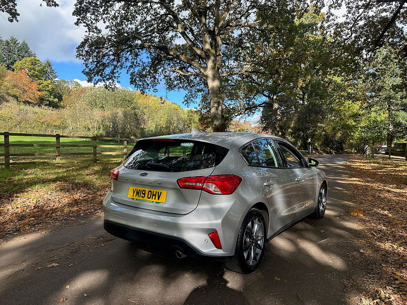 Ford Focus 1.5 EcoBlue Zetec Hatchback 5dr Diesel Manual Euro 6 (s/s) (120 ps) 5dr Manual 2025