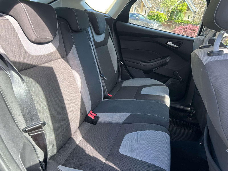 Ford Focus 1.6 Focus Zetec 105 5dr 5dr Manual 2025