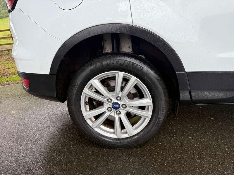 Ford Kuga 2.0 Kuga Zetec TDCi 4x4 4WD 5dr 5dr Manual 2025