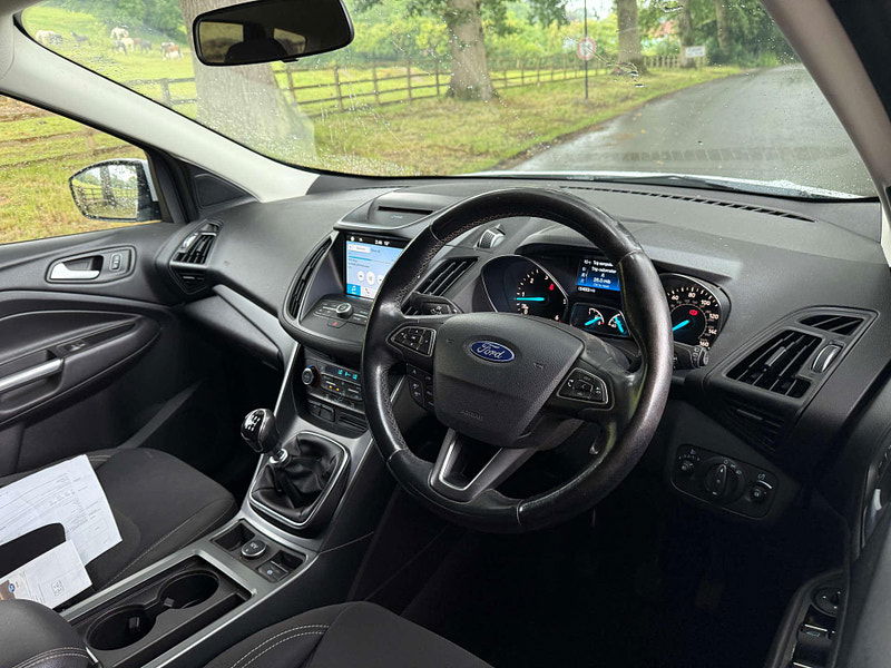 Ford Kuga 2.0 Kuga Zetec TDCi 4x4 4WD 5dr 5dr Manual 2025