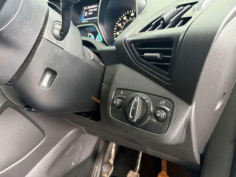 Ford Kuga 2.0 Kuga Zetec TDCi 4x4 4WD 5dr 5dr Manual 2025