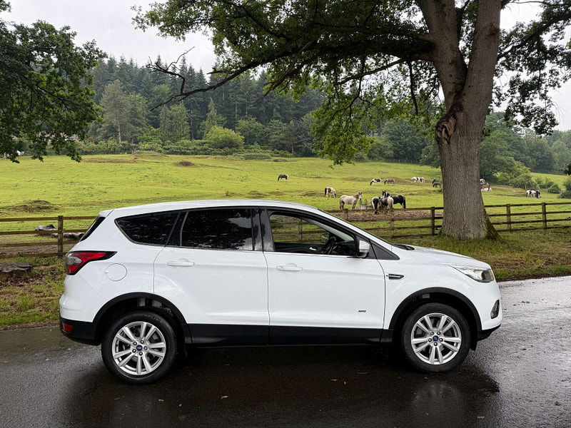 Ford Kuga 2.0 Kuga Zetec TDCi 4x4 4WD 5dr 5dr Manual 2025