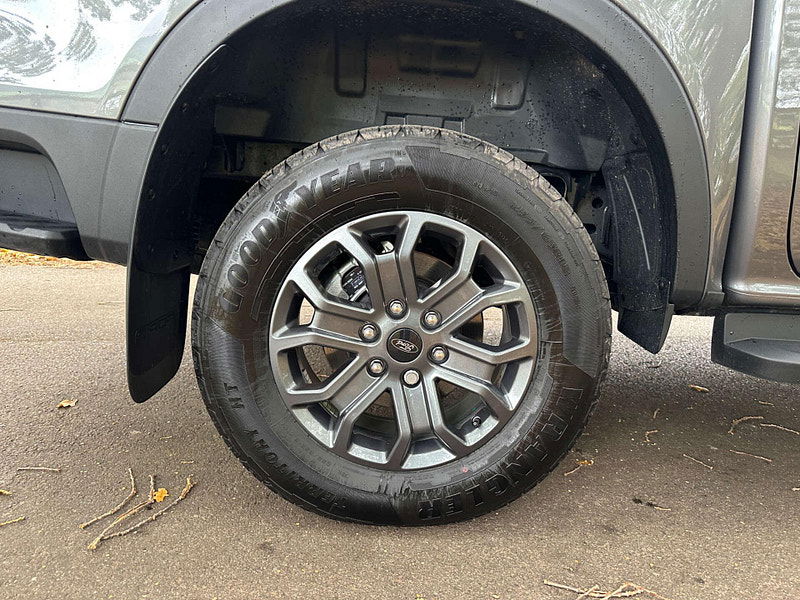 Ford Ranger 2.0 Ranger Wildtrak EcoBlue 4x4 A 4WD 2dr Automatic 2025