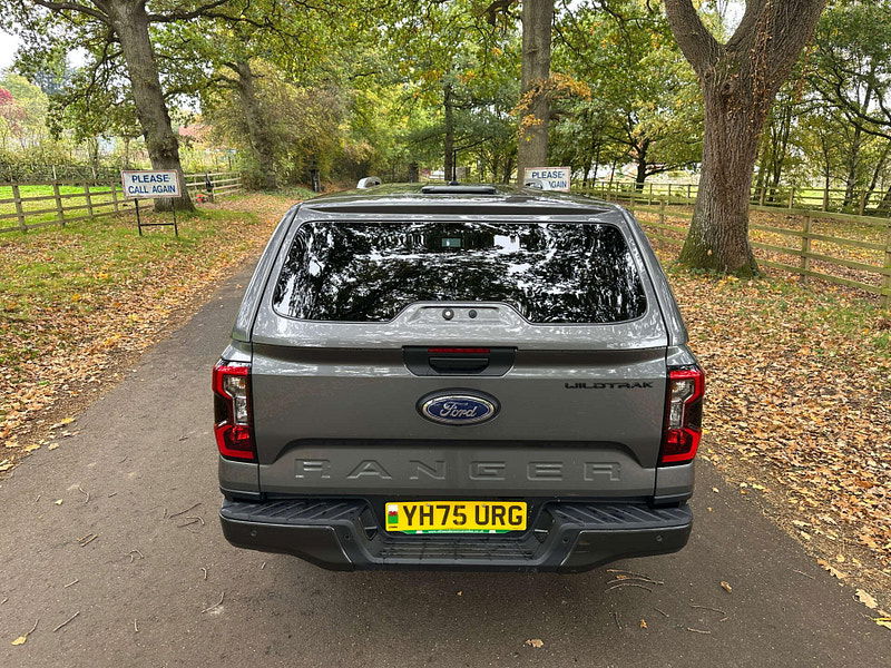 Ford Ranger 2.0 Ranger Wildtrak EcoBlue 4x4 A 4WD 2dr Automatic 2025