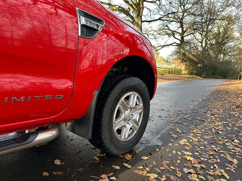 Ford Ranger 2.2 TDCi Limited 1 Super Pickup Extended Cab 4dr Diesel Manual 4WD Euro 5 (150 ps) 4dr Manual 2025