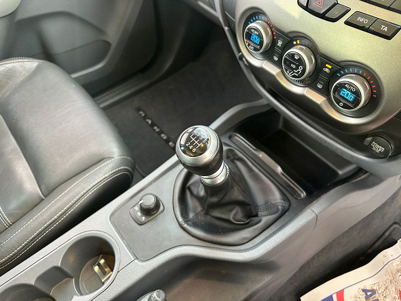 Ford Ranger 2.2 TDCi Limited 1 Super Pickup Extended Cab 4dr Diesel Manual 4WD Euro 5 (150 ps) 4dr Manual 2025