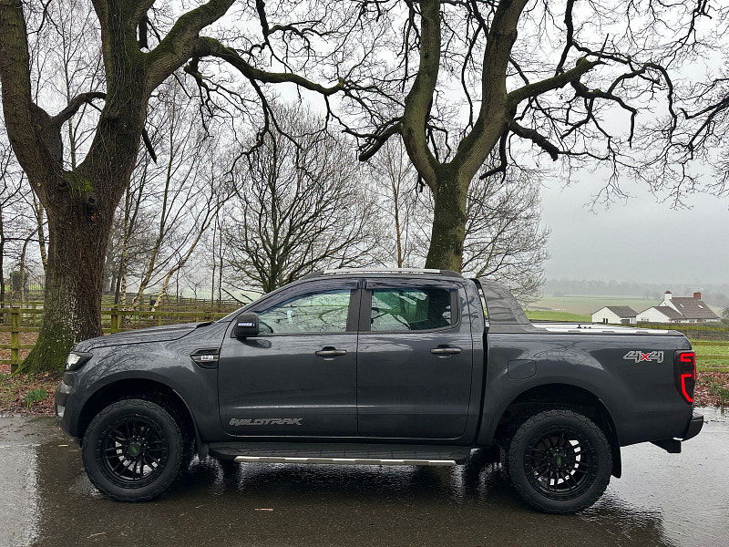 Ford Ranger 3.2 TDCi Wildtrak Pickup Double Cab 4dr Diesel Auto 4WD Euro 5 (200 ps) 4dr Automatic 2026