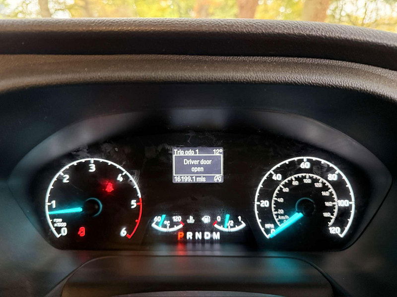 Ford Roller TEAM ZEFIRO 696 AUTO 2dr Automatic 2025