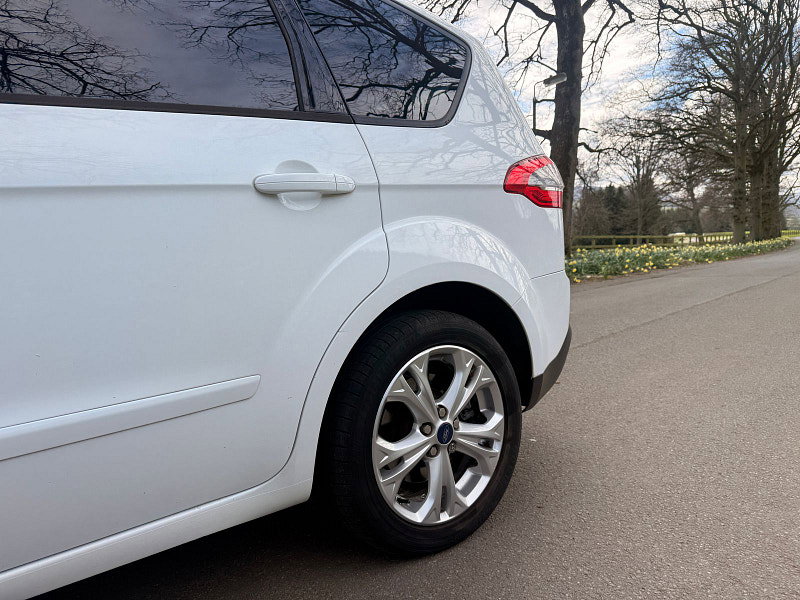 Ford S-Max 2.0 TDCi Zetec MPV 5dr Diesel Manual Euro 5 (140 ps) 5dr Manual 2026