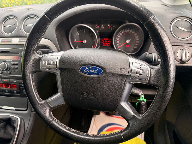 Ford S-Max 2.0 TDCi Zetec MPV 5dr Diesel Manual Euro 5 (140 ps) 5dr Manual 2026