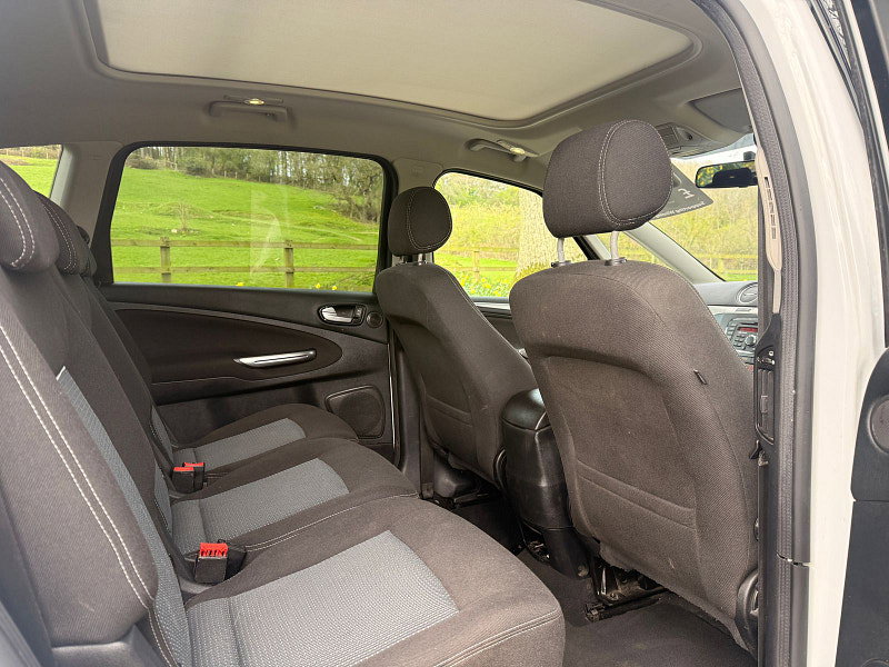 Ford S-Max 2.0 TDCi Zetec MPV 5dr Diesel Manual Euro 5 (140 ps) 5dr Manual 2026