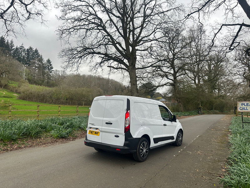 Ford Transit Connect 1.5 TDCi 200 Panel Van 5dr Diesel Manual L1 H1 (120 g/km, 74 bhp) 5dr Manual 2026