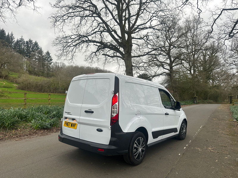 Ford Transit Connect 1.5 TDCi 200 Panel Van 5dr Diesel Manual L1 H1 (120 g/km, 74 bhp) 5dr Manual 2026