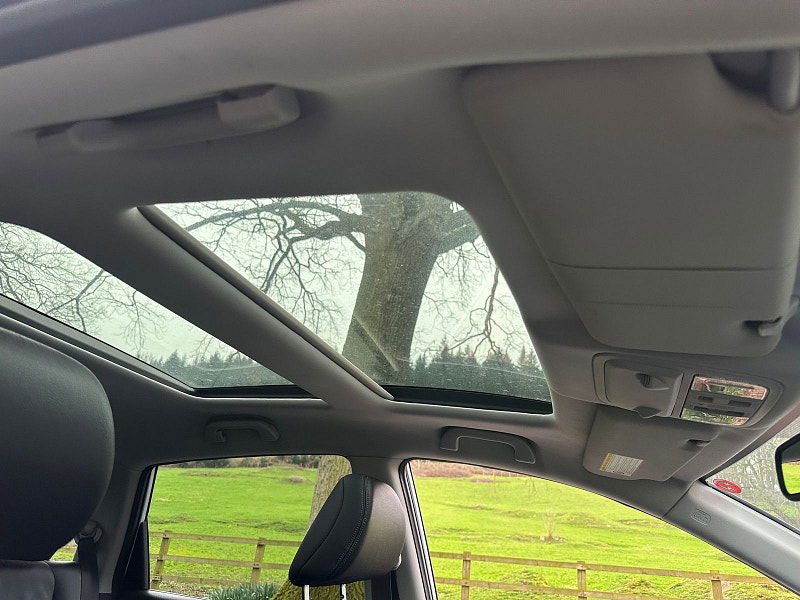 Honda CR-V 2.0 i-VTEC EX SUV 5dr Petrol Manual 4WD Euro 5 (150 ps) 5dr Manual 2026