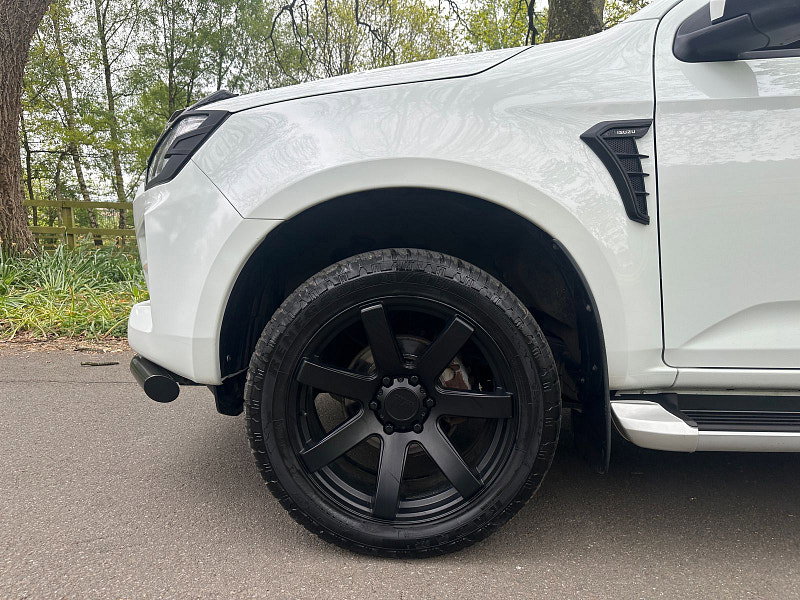 Isuzu D-Max 1.9 TD DL20 Pickup Double Cab 4dr Diesel Manual 4WD Euro 6 (s/s) (164 ps) 4dr Manual 2026