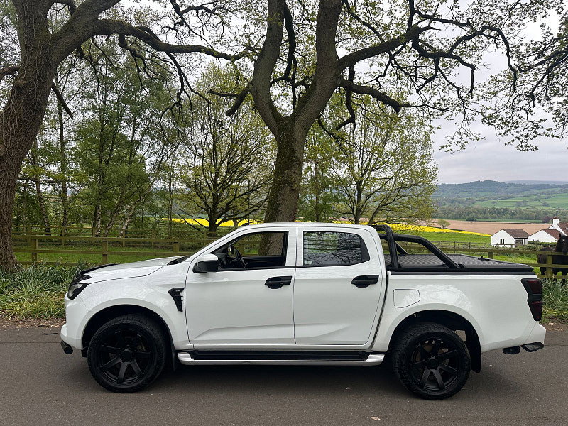 Isuzu D-Max 1.9 TD DL20 Pickup Double Cab 4dr Diesel Manual 4WD Euro 6 (s/s) (164 ps) 4dr Manual 2026