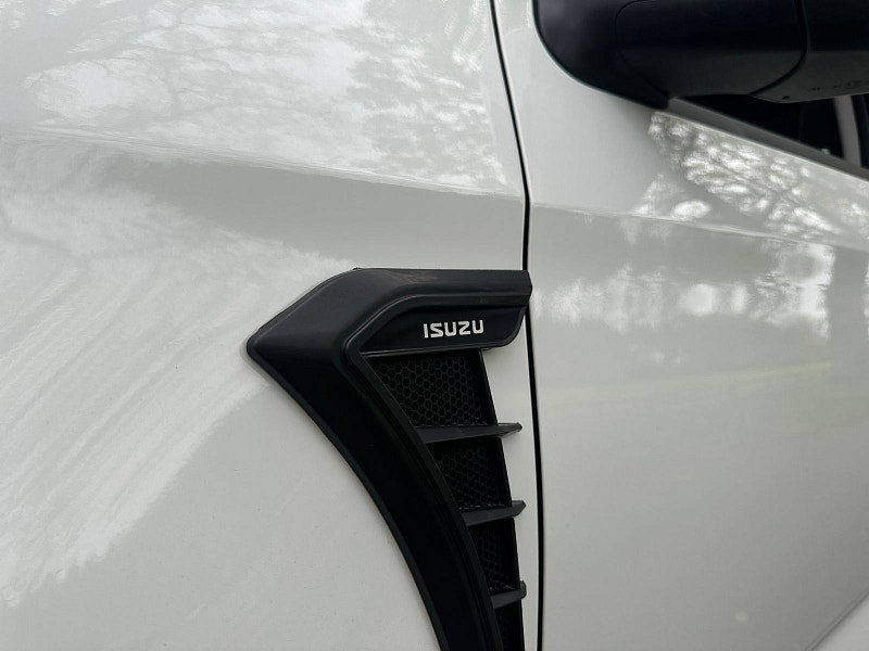 Isuzu D-Max 1.9 TD DL20 Pickup Double Cab 4dr Diesel Manual 4WD Euro 6 (s/s) (164 ps) 4dr Manual 2026