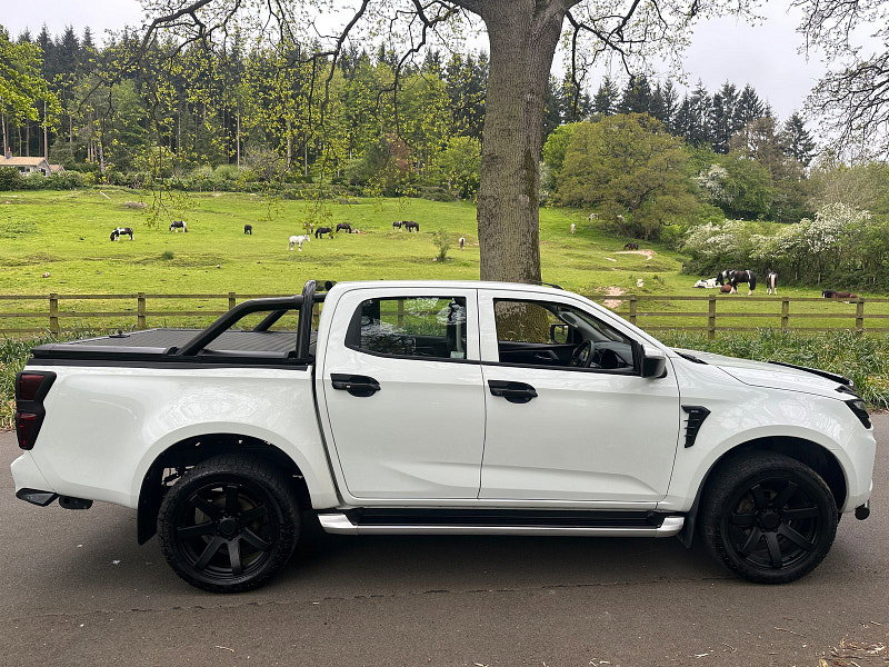 Isuzu D-Max 1.9 TD DL20 Pickup Double Cab 4dr Diesel Manual 4WD Euro 6 (s/s) (164 ps) 4dr Manual 2026