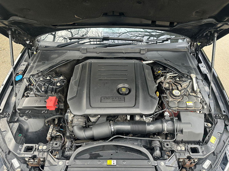 Jaguar XF 2.0d Prestige Saloon 4dr Diesel Manual Euro 6 (s/s) (163 ps) 4dr Manual 2026