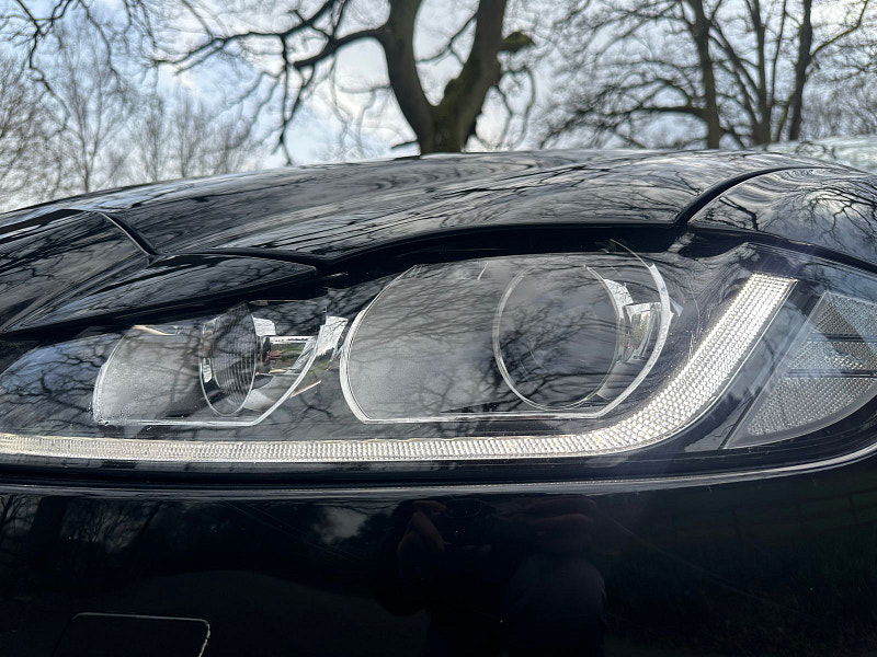 Jaguar XF 2.0d Prestige Saloon 4dr Diesel Manual Euro 6 (s/s) (163 ps) 4dr Manual 2026