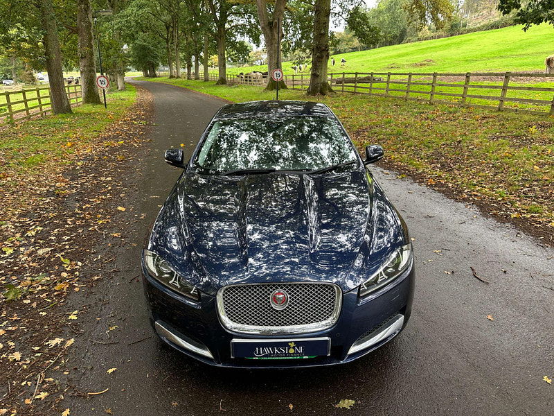 Jaguar XF 2.2 XF Premium Luxury D Auto 4dr 4dr Automatic 2025