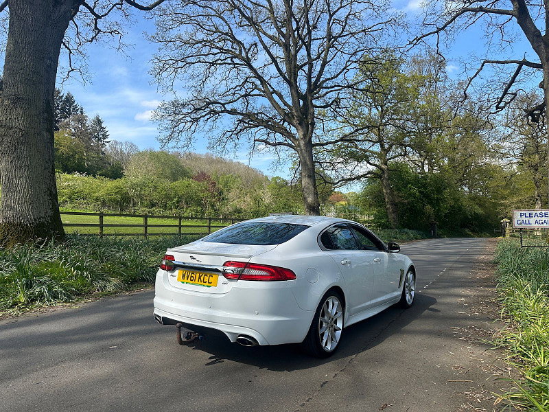 Jaguar XF 3.0d S V6 Premium Luxury Saloon 4dr Diesel Auto Euro 5 (275 ps) 4dr Automatic 2026