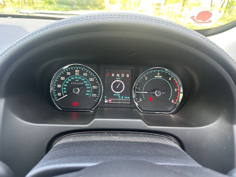 Jaguar XF 3.0d S V6 Premium Luxury Saloon 4dr Diesel Auto Euro 5 (275 ps) 4dr Automatic 2026