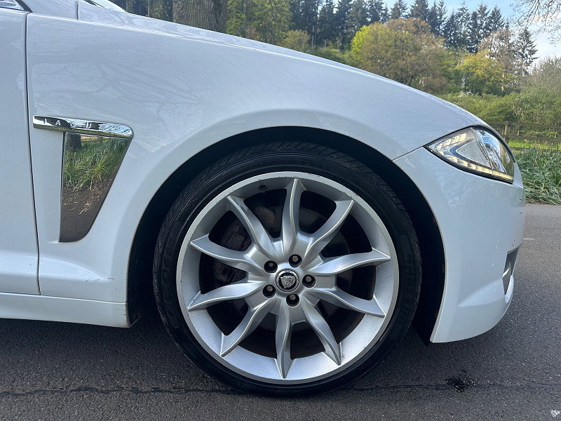 Jaguar XF 3.0d S V6 Premium Luxury Saloon 4dr Diesel Auto Euro 5 (275 ps) 4dr Automatic 2026