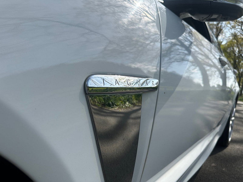 Jaguar XF 3.0d S V6 Premium Luxury Saloon 4dr Diesel Auto Euro 5 (275 ps) 4dr Automatic 2026