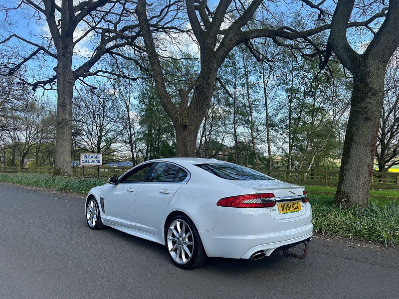 Jaguar XF 3.0d S V6 Premium Luxury Saloon 4dr Diesel Auto Euro 5 (275 ps) 4dr Automatic 2026