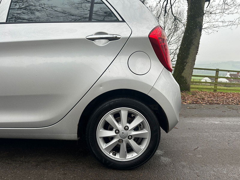 Kia Picanto 1.0 VR7 Hatchback 5dr Petrol Manual Euro 5 (68 bhp) 5dr Manual 2025