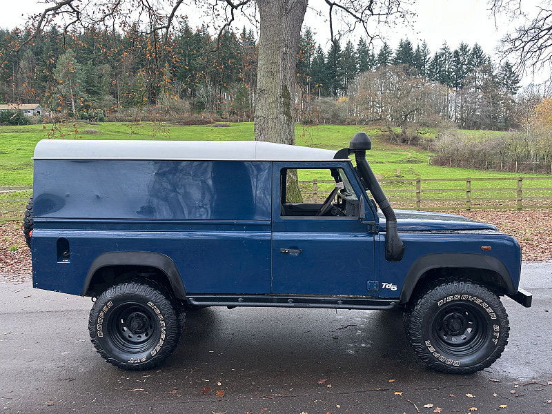 Land Rover DEFENDER 110 2.5 TD5 Chassis Cab 2dr Diesel Manual 4x4 (120 bhp) 2dr Manual 2025