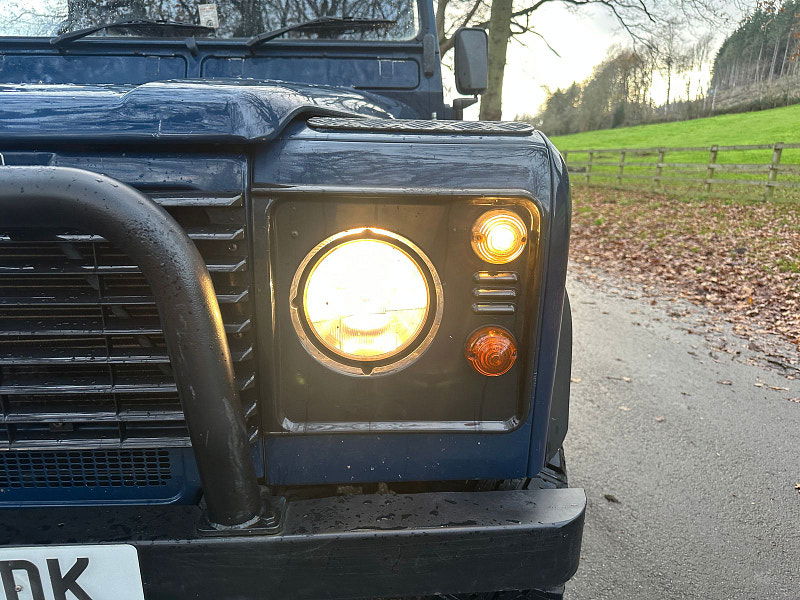 Land Rover DEFENDER 110 2.5 TD5 Chassis Cab 2dr Diesel Manual 4x4 (120 bhp) 2dr Manual 2025