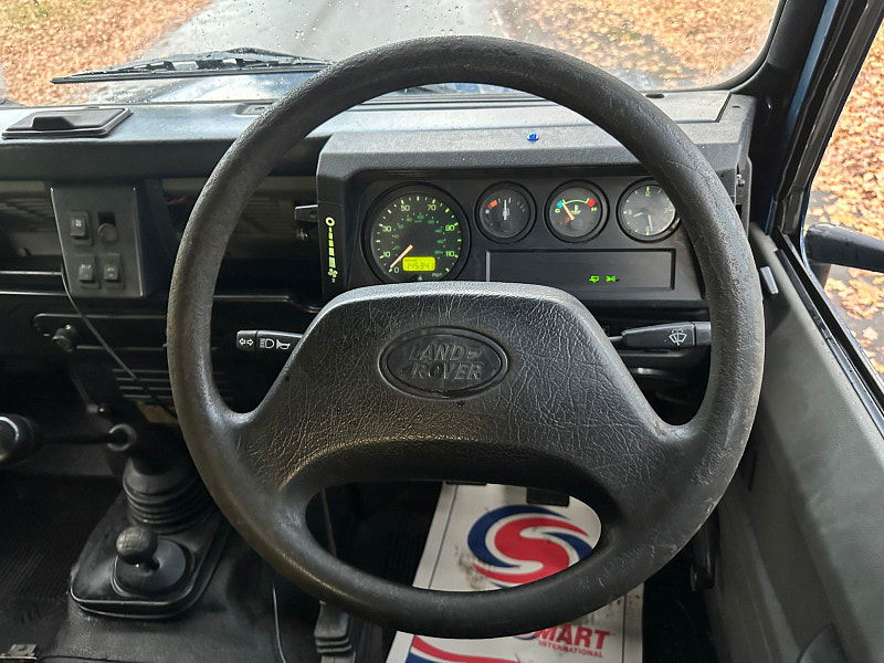 Land Rover DEFENDER 110 2.5 TD5 Chassis Cab 2dr Diesel Manual 4x4 (120 bhp) 2dr Manual 2025