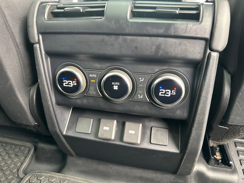 Land Rover DEFENDER 110 3.0 D250 MHEV X-Dynamic HSE SUV 5dr Diesel Auto 4WD Euro 6 (s/s) (250 ps) 5dr Automatic 2026