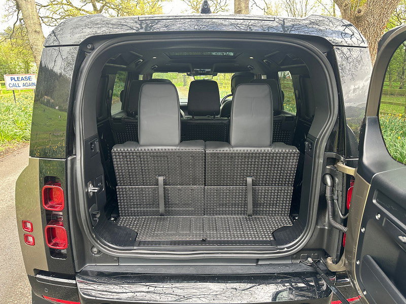 Land Rover DEFENDER 110 3.0 D250 MHEV X-Dynamic HSE SUV 5dr Diesel Auto 4WD Euro 6 (s/s) (250 ps) 5dr Automatic 2026