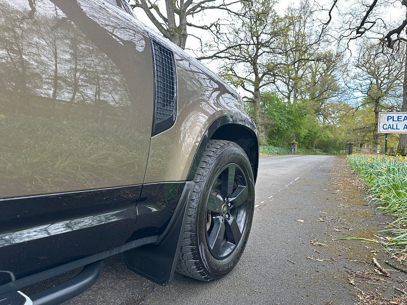 Land Rover DEFENDER 110 3.0 D250 MHEV X-Dynamic HSE SUV 5dr Diesel Auto 4WD Euro 6 (s/s) (250 ps) 5dr Automatic 2026