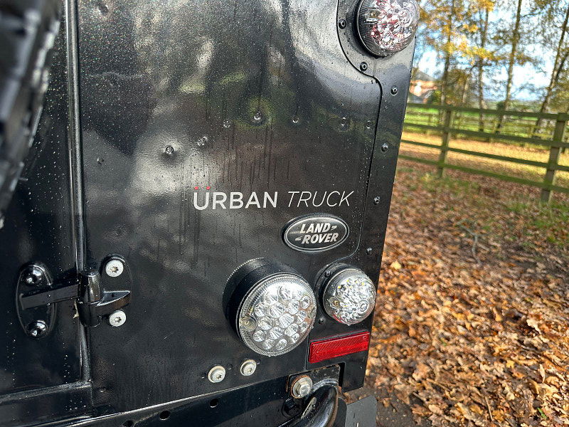 Land Rover Defender 90 2.2 TDCi XS Station Wagon Double Cab 3dr Diesel Manual 4WD SWB Euro 5 (122 ps) 3dr Manual 2025