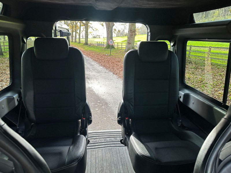 Land Rover Defender 90 2.2 TDCi XS Station Wagon Double Cab 3dr Diesel Manual 4WD SWB Euro 5 (122 ps) 3dr Manual 2025