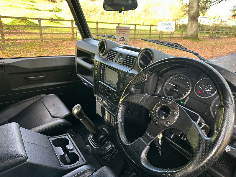 Land Rover Defender 90 2.2 TDCi XS Station Wagon Double Cab 3dr Diesel Manual 4WD SWB Euro 5 (122 ps) 3dr Manual 2025